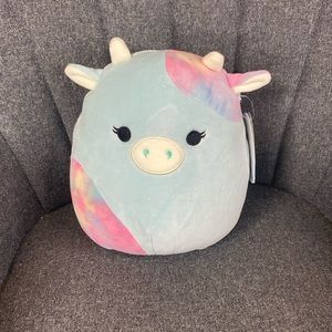 NWT Caedia the Cow Squishmallows 8"